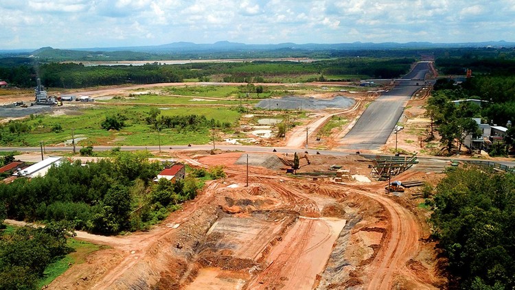 Thi công cao tốc Biên Hòa - Vũng Tàu