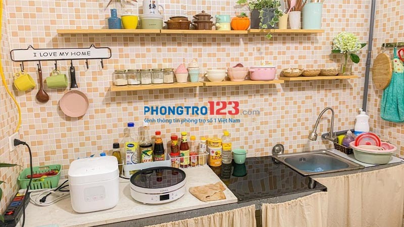Các dụng cụ nhà bếp cơ bản cho sinh viên